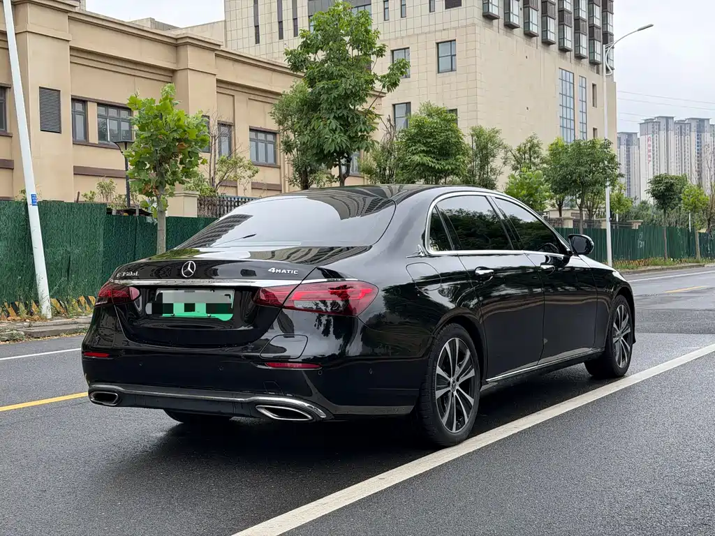 Mercedes-Benz E-Class E 2022 E 350 e L
