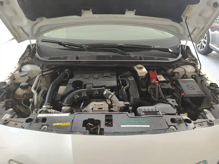 Peugeot 408 — миниатюра 10