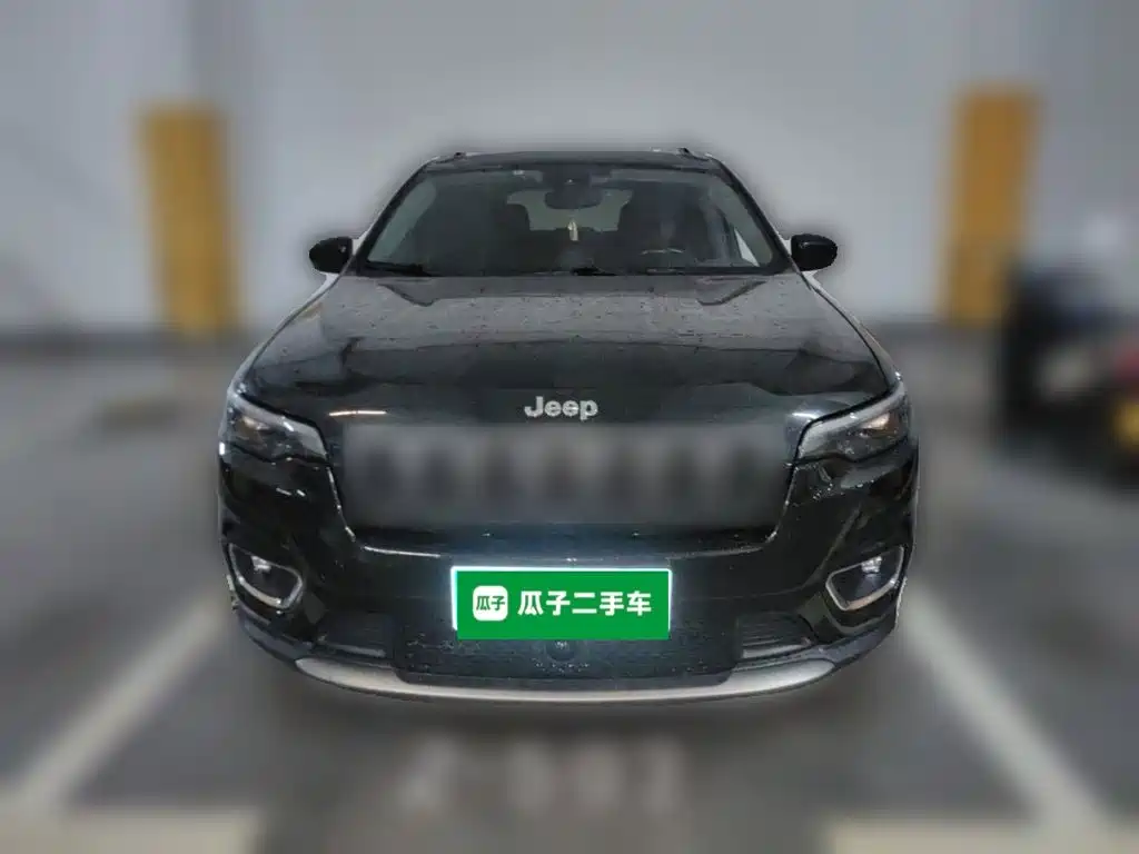 Jeep Cherokee — миниатюра 2