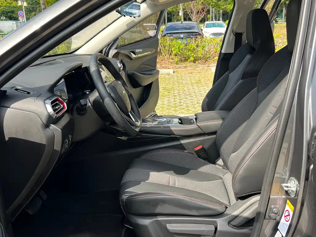 Oshan X5 2021 1.6L CVT Luxury