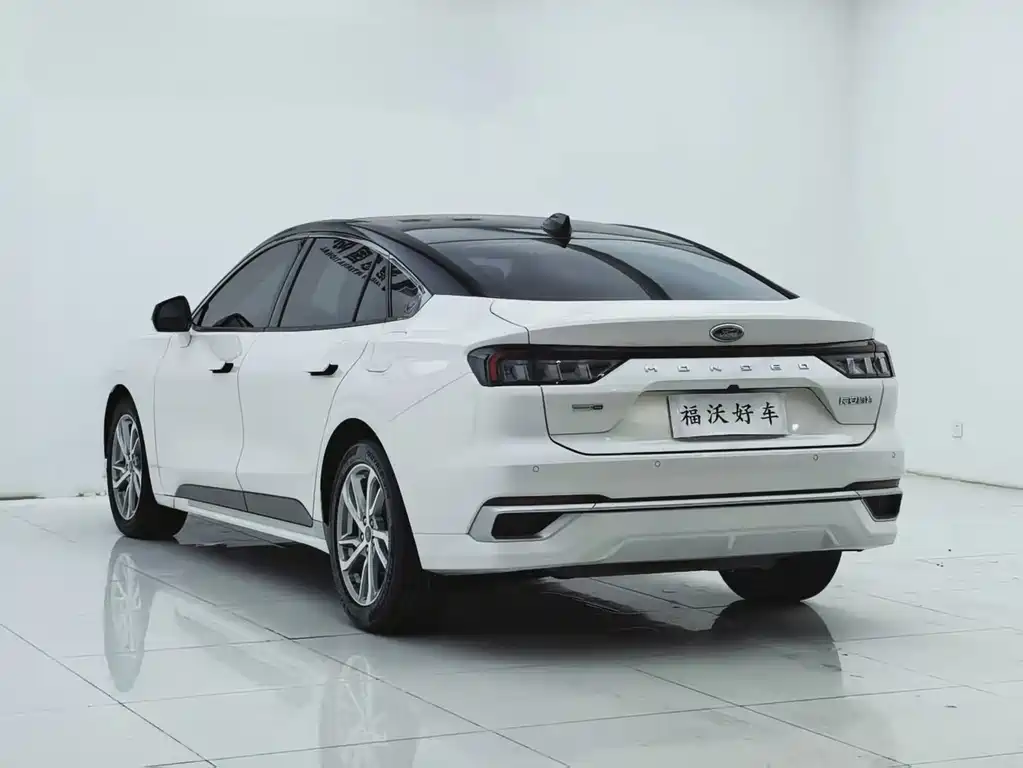 Ford Mondeo — миниатюра 31