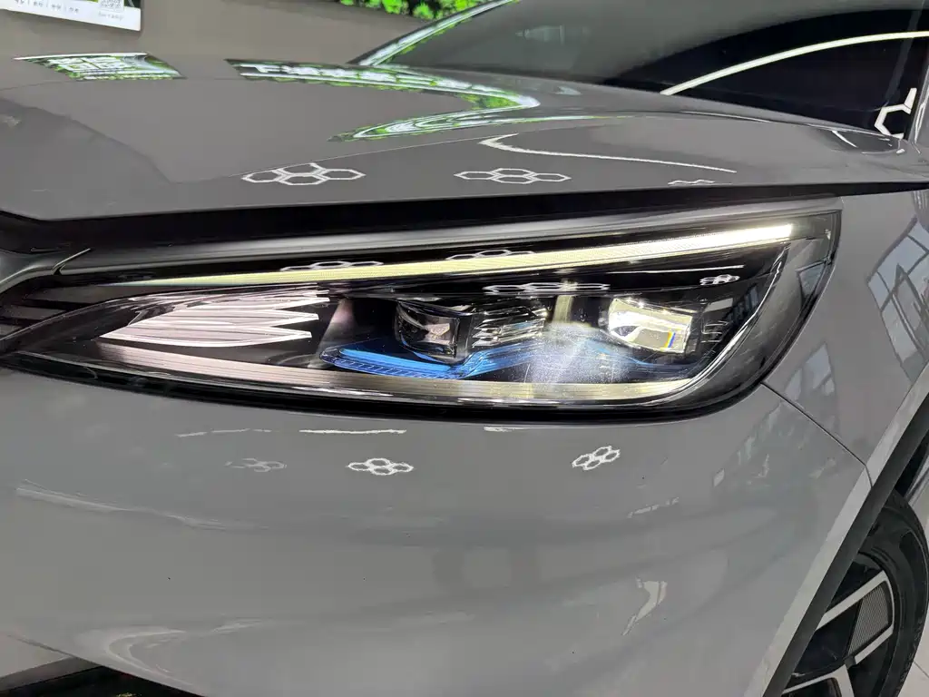 BYD Yuan Plus — миниатюра 15