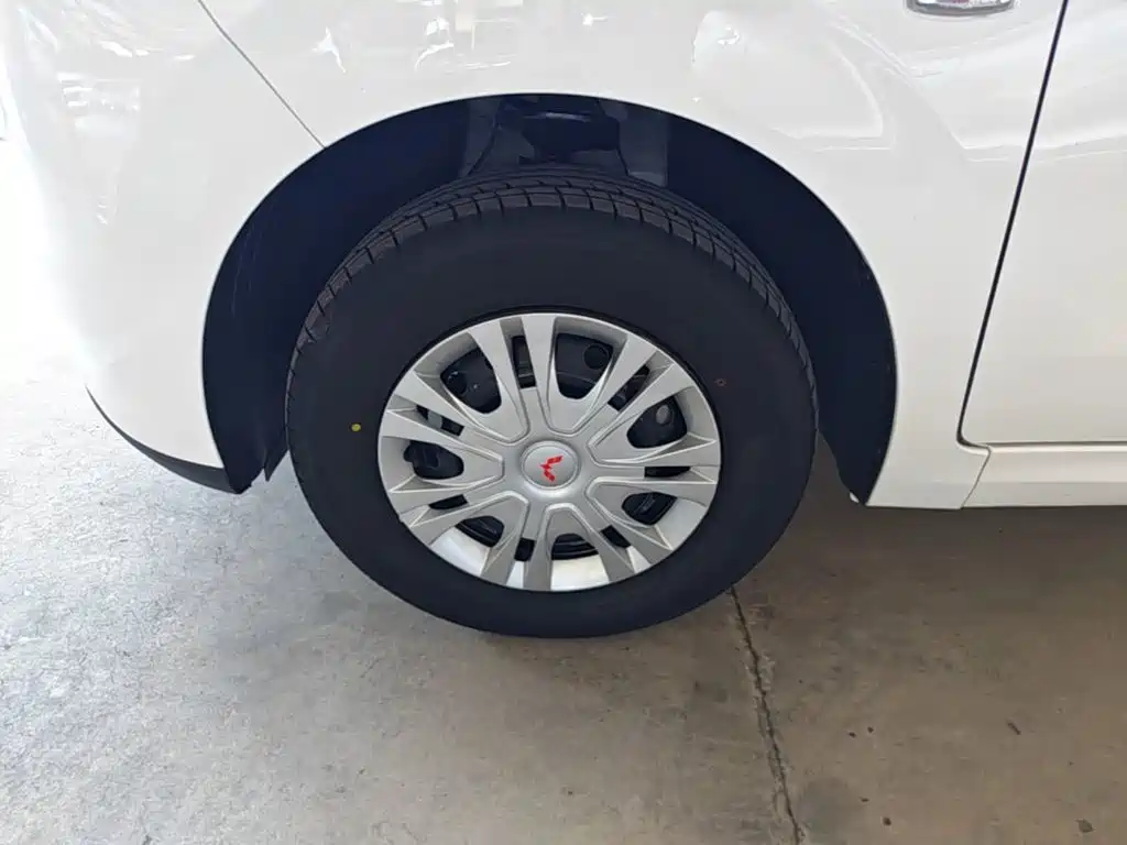 Wuling Hongguang EV — миниатюра 23