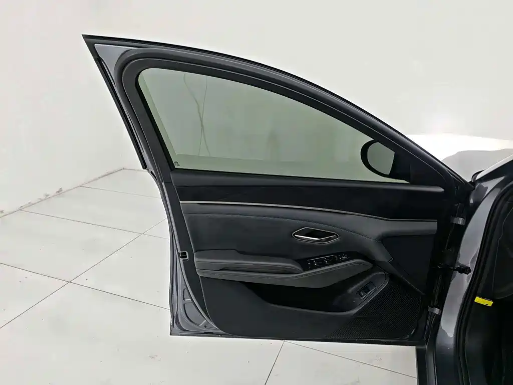 BYD Qin L — миниатюра 9