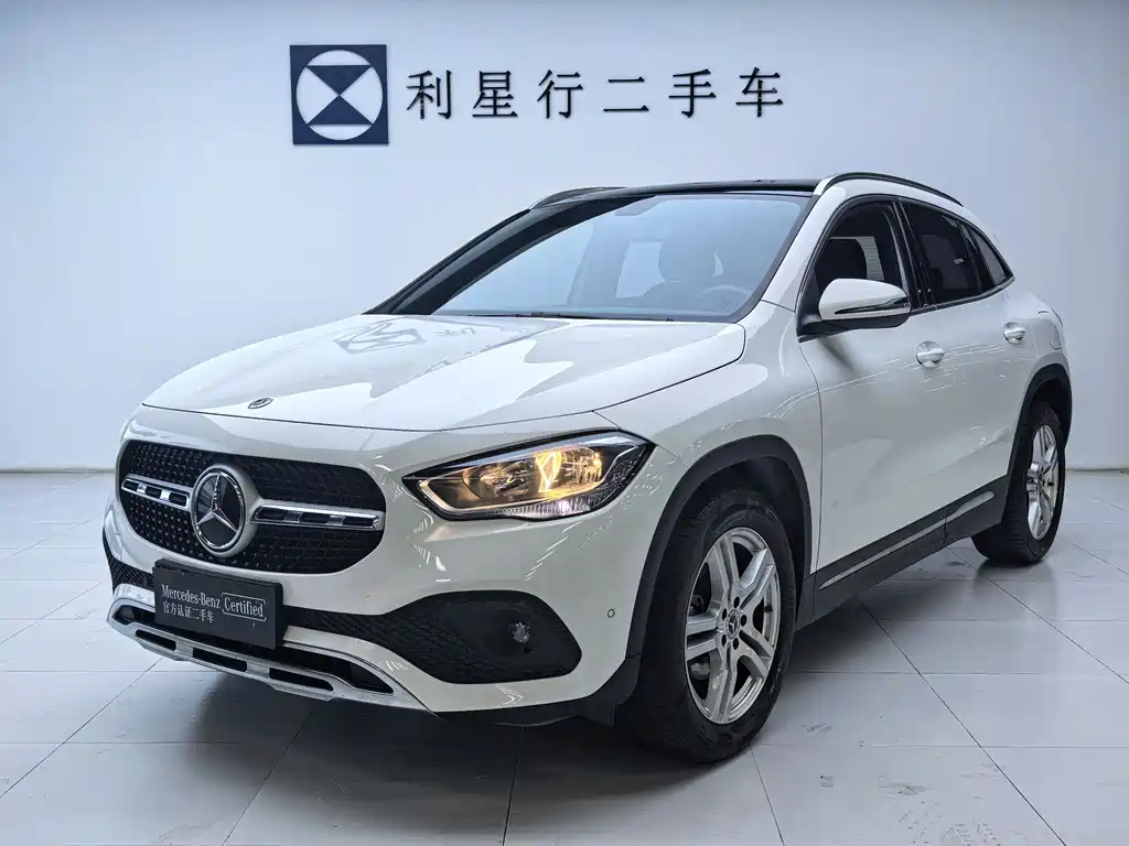 Mercedes-Benz GLA 2021