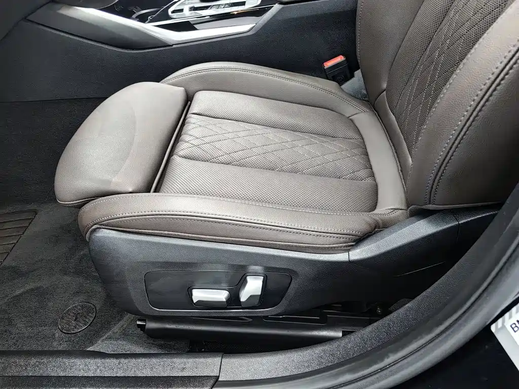 BMW 3 Series — миниатюра 20