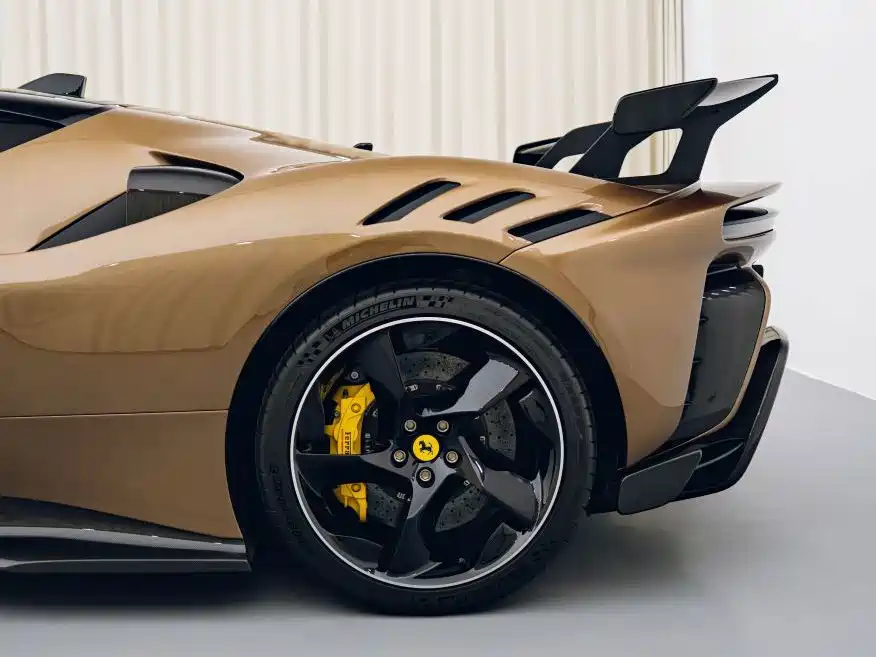 Ferrari SF90 — миниатюра 4