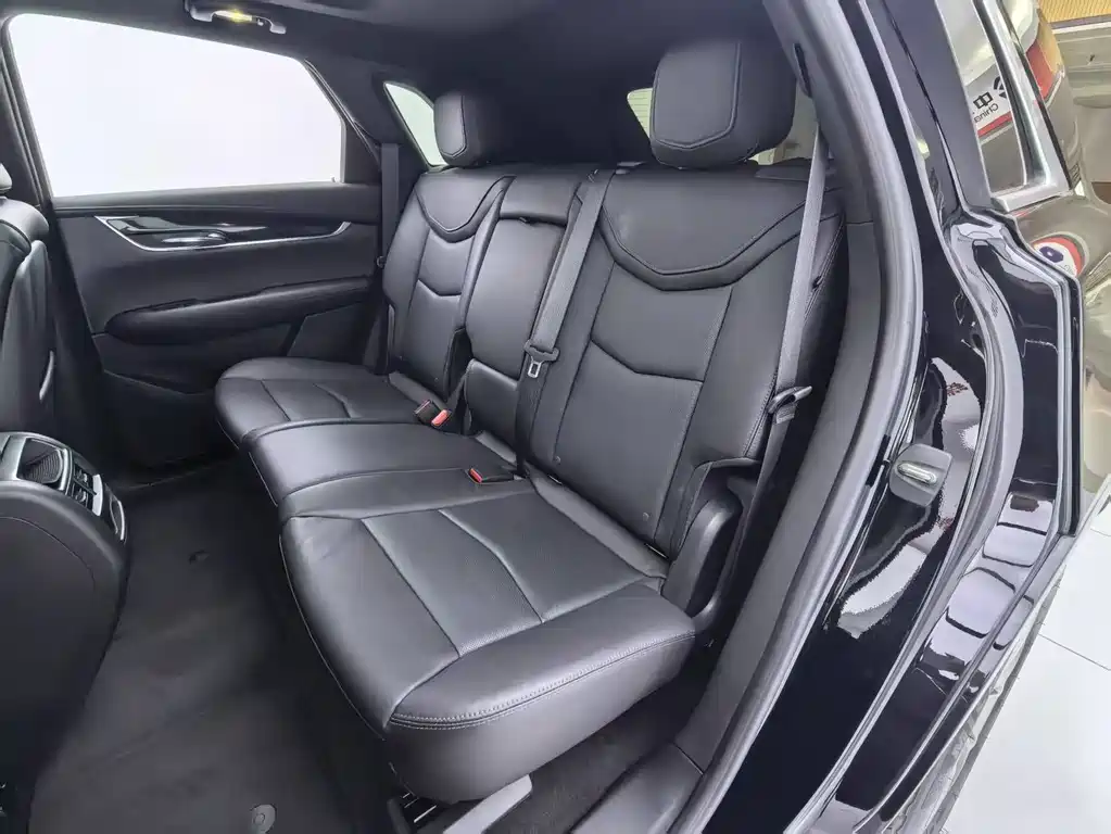 Cadillac XT5 — миниатюра 15
