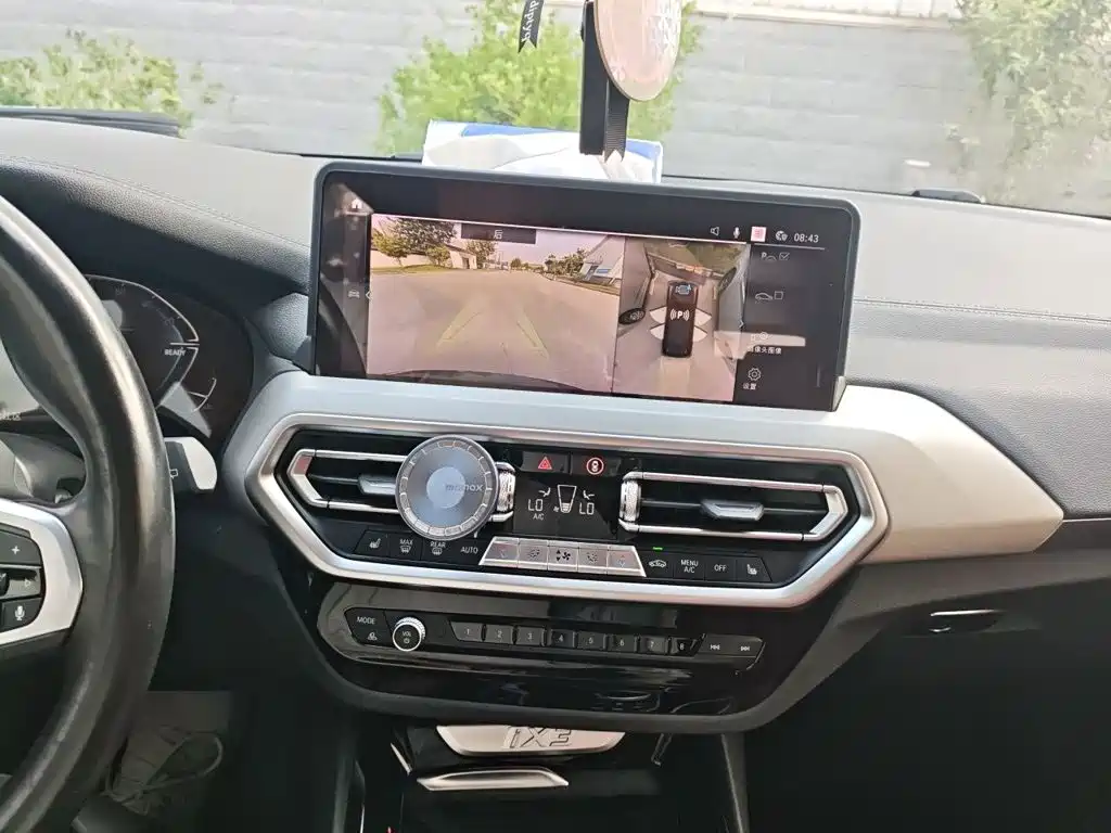 BMW iX3 — миниатюра 6