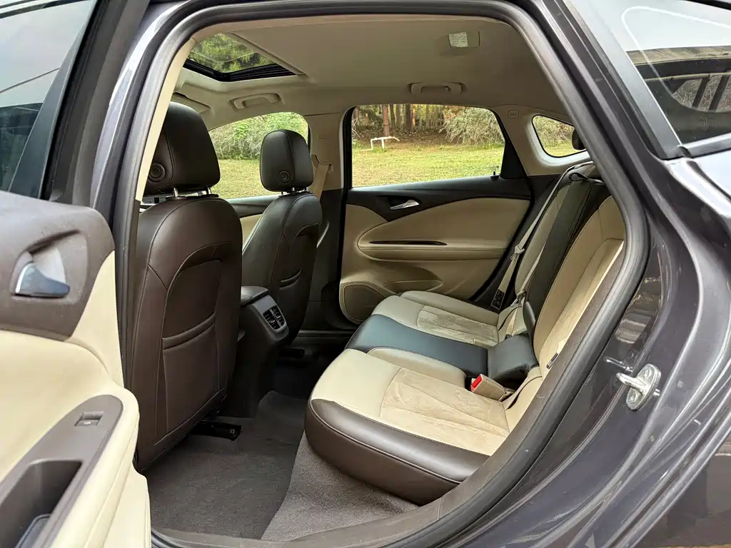Buick Verano — миниатюра 8
