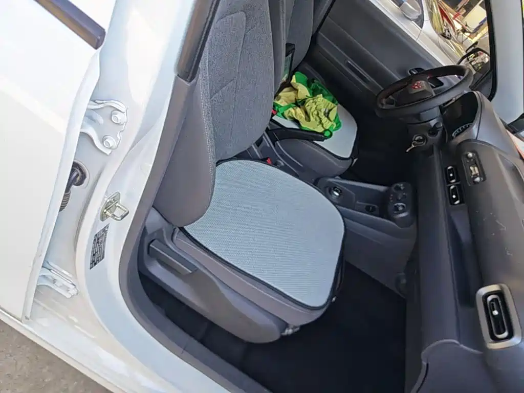 Wuling Hongguang EV — миниатюра 25