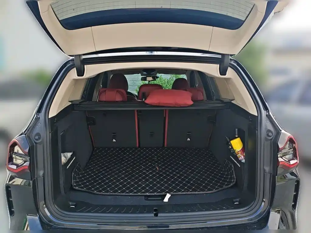 BMW iX3 — миниатюра 10