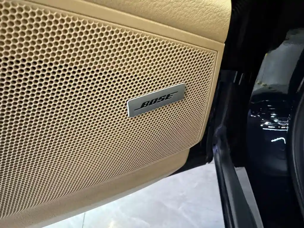 Porsche Cayenne — миниатюра 11