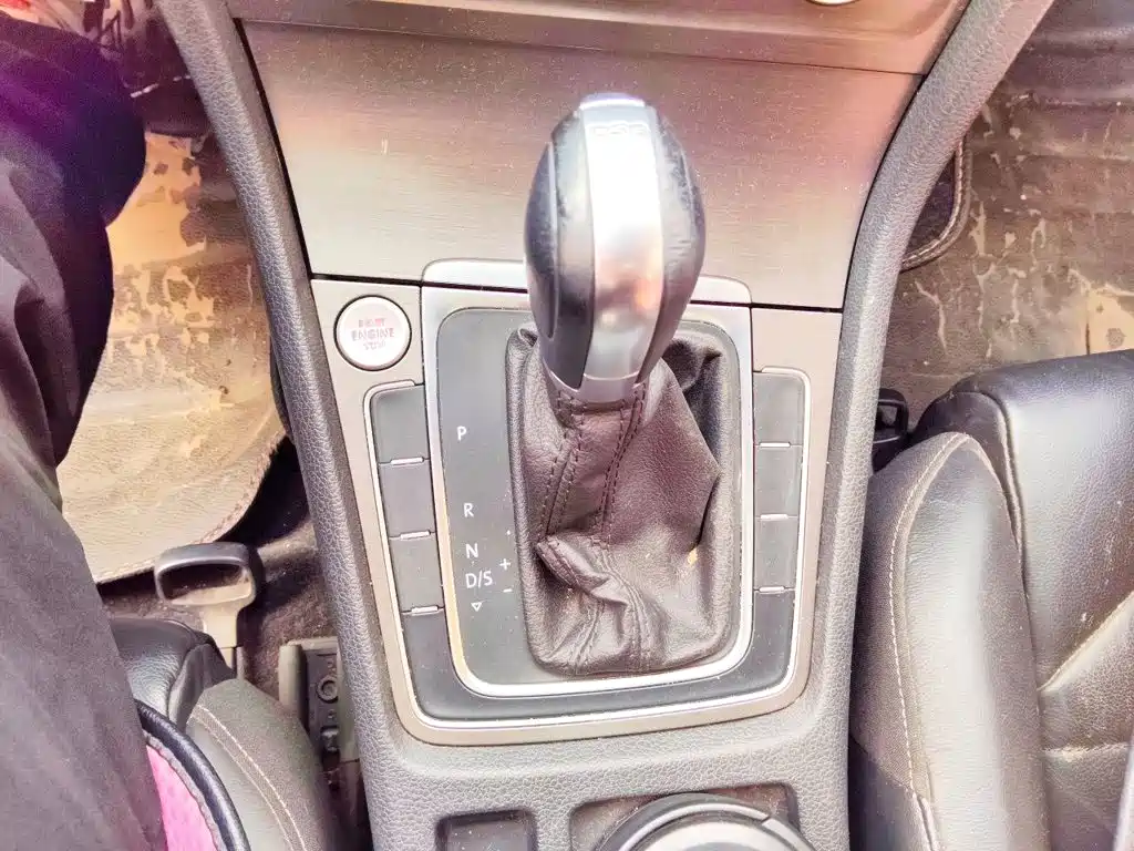 Volkswagen Golf — миниатюра 10