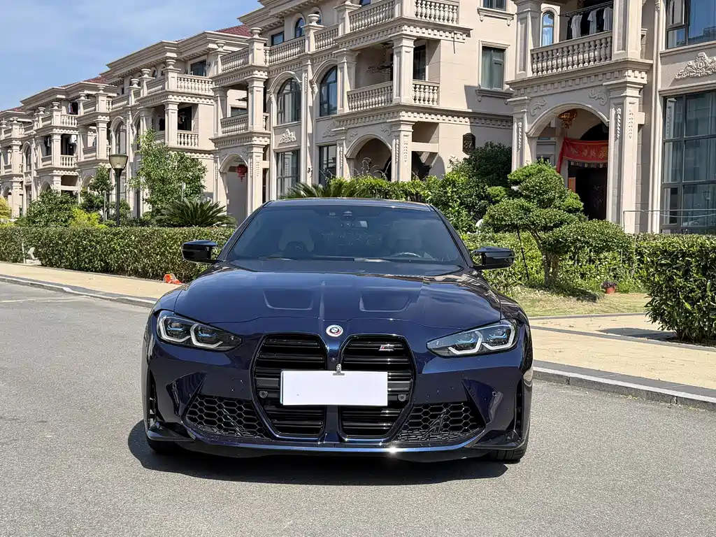 BMW M4 — миниатюра 2