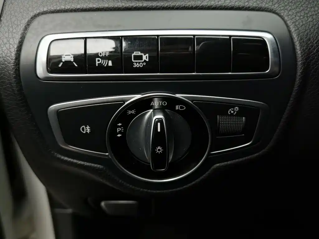 Mercedes-Benz GLC — миниатюра 21