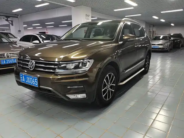 VOLKSWAGEN TIGUAN L 2018