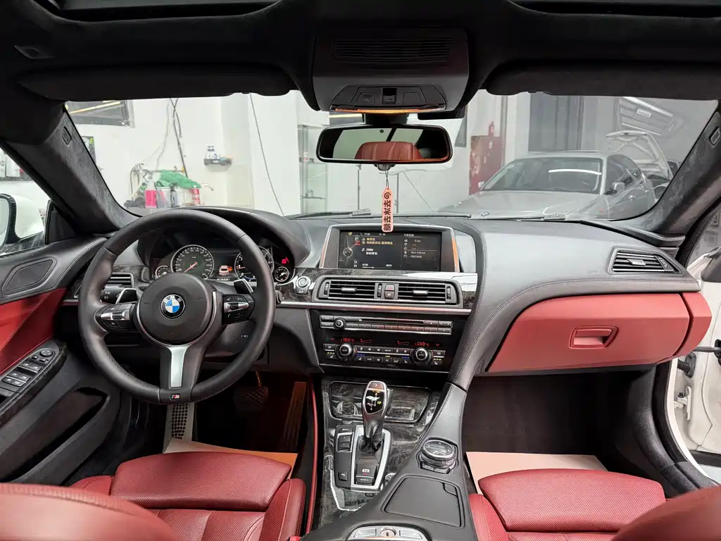 BMW 6 Series — миниатюра 4