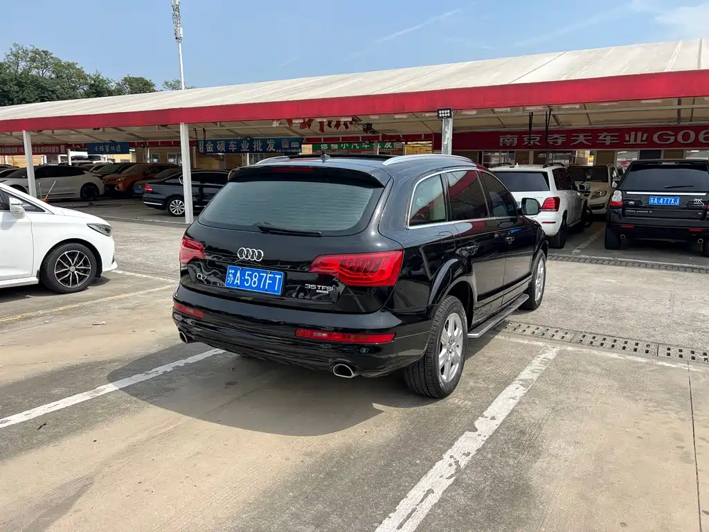 Audi Q7 — миниатюра 29