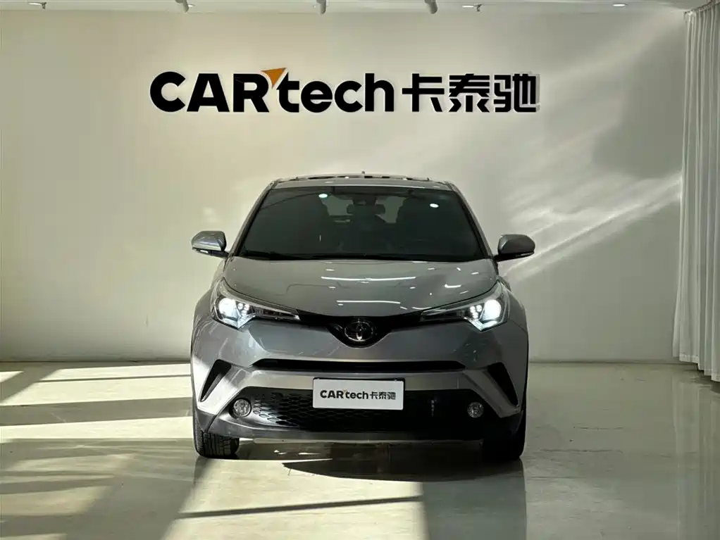 TOYOTA C HR