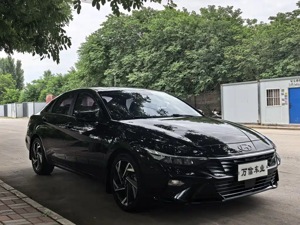 Hyundai Elantra 2023 1.5L CVT GLX Elite