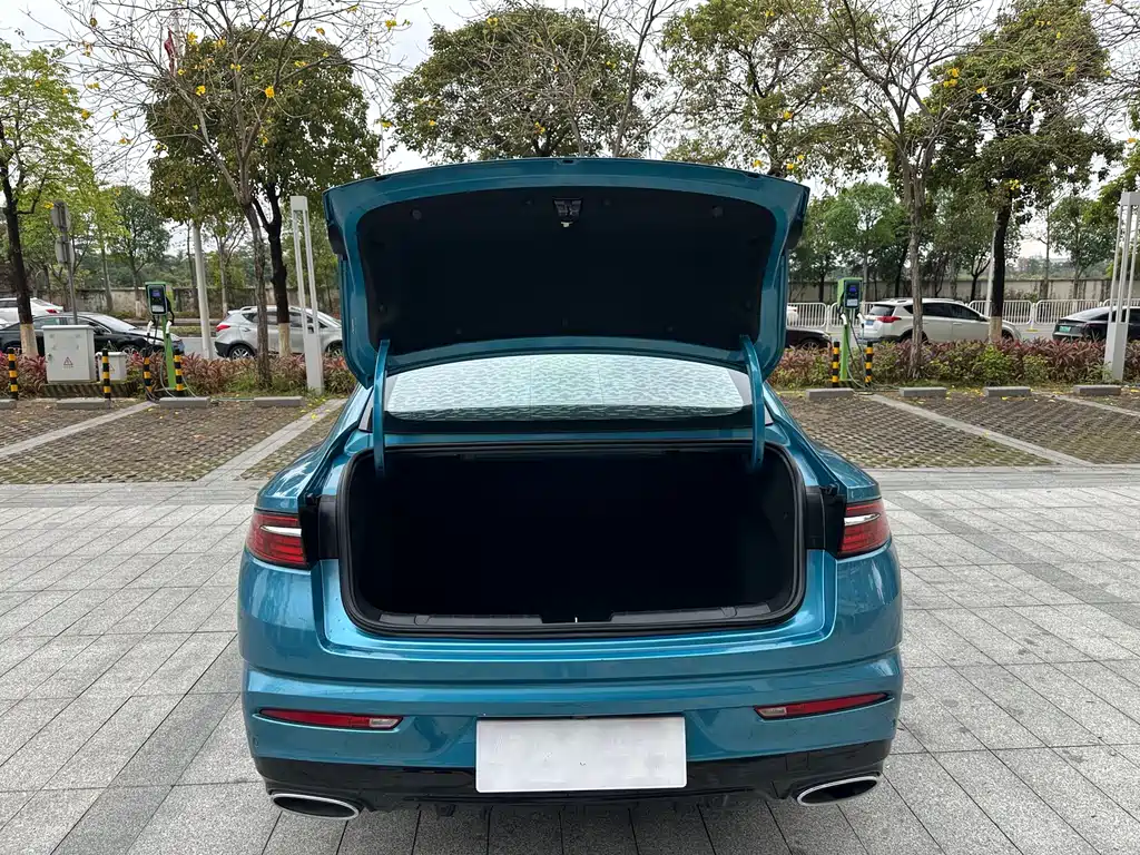 GEELY AUTOMOBILE XINGRUI