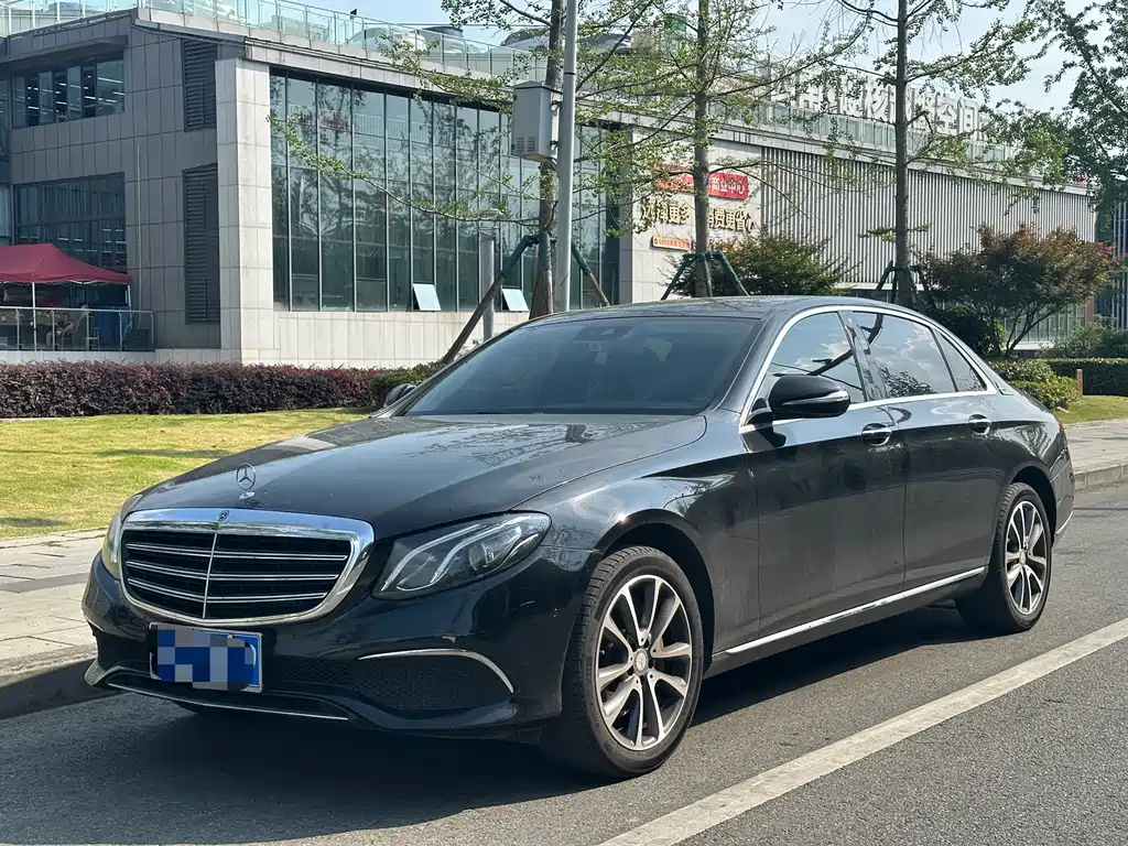 Mercedes-Benz E-Class 2016 E 300 L Fashion Type