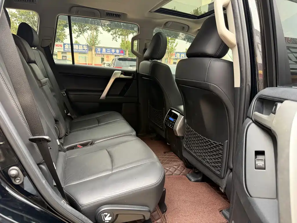 Toyota Prado — миниатюра 17