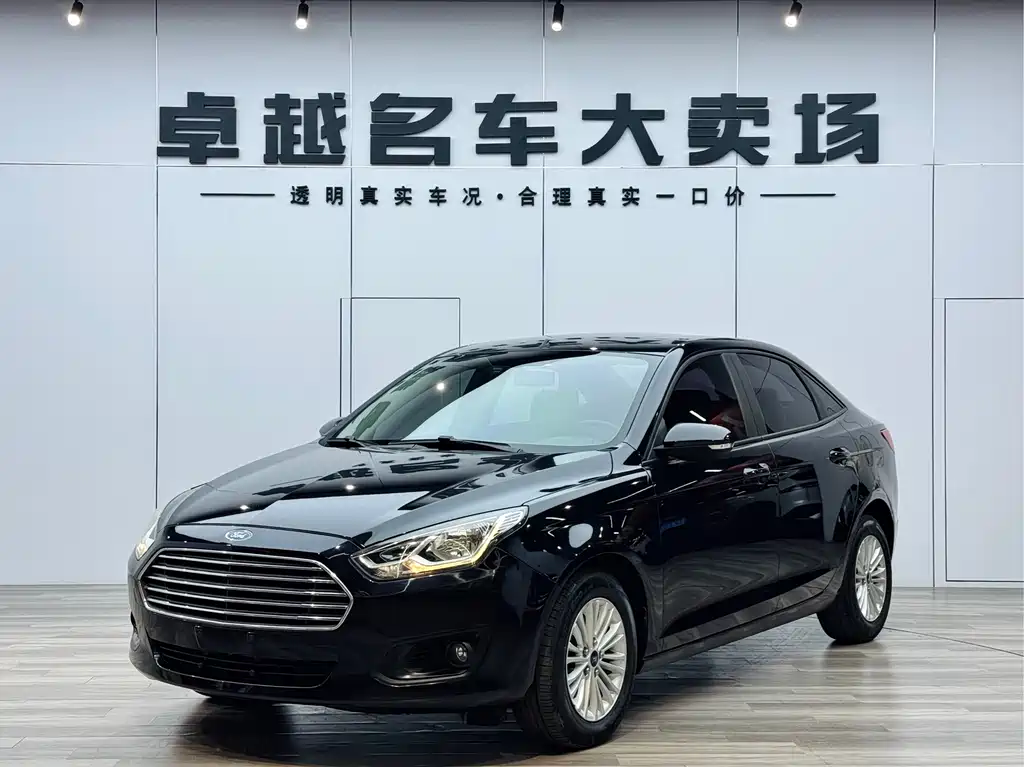 Ford Escort 2015