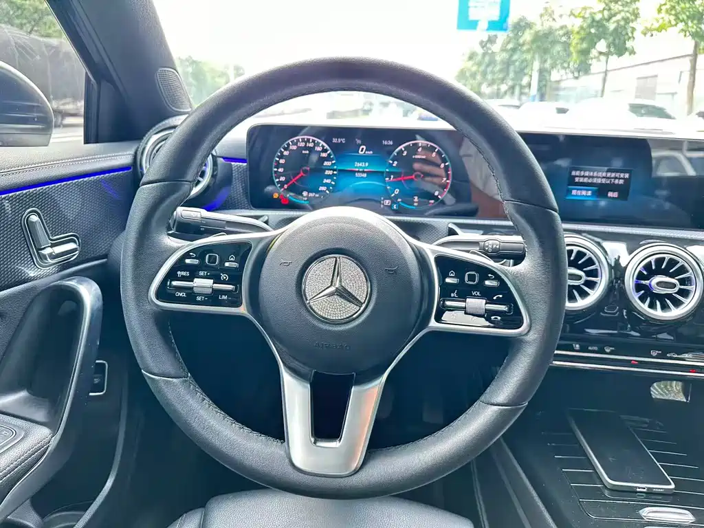 Mercedes-Benz A-Class — миниатюра 13
