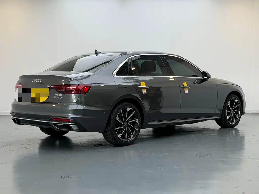 Audi A4L 2022 40 TFSI Luxury