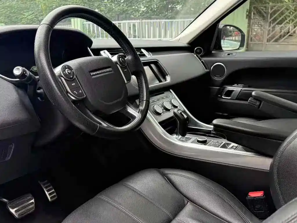 Land Rover Range Rover Sport 2016 3.0 SC V6 HSE DYNAMIC