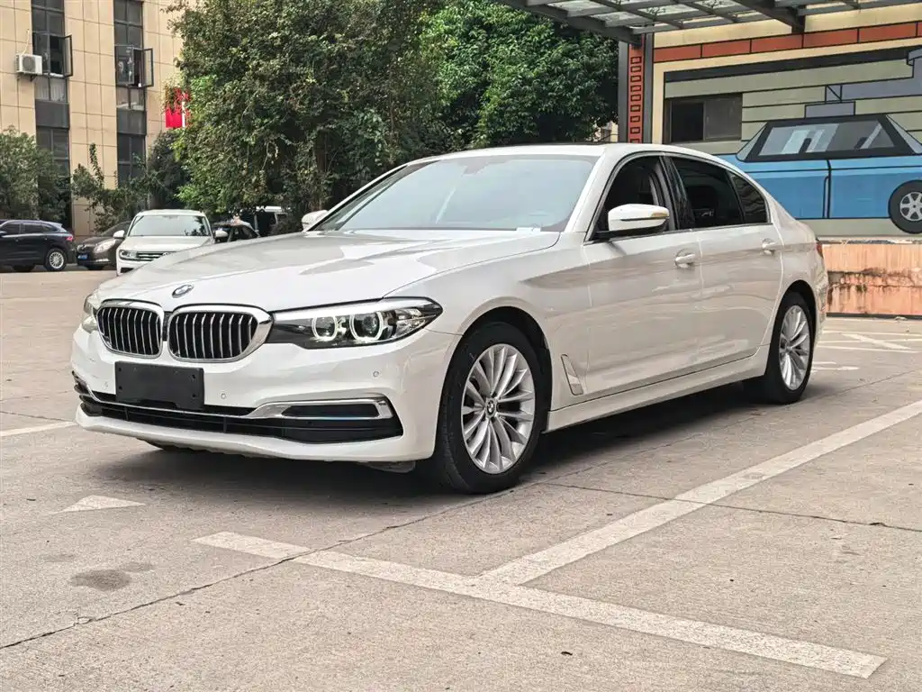 BMW 5 Series 2020