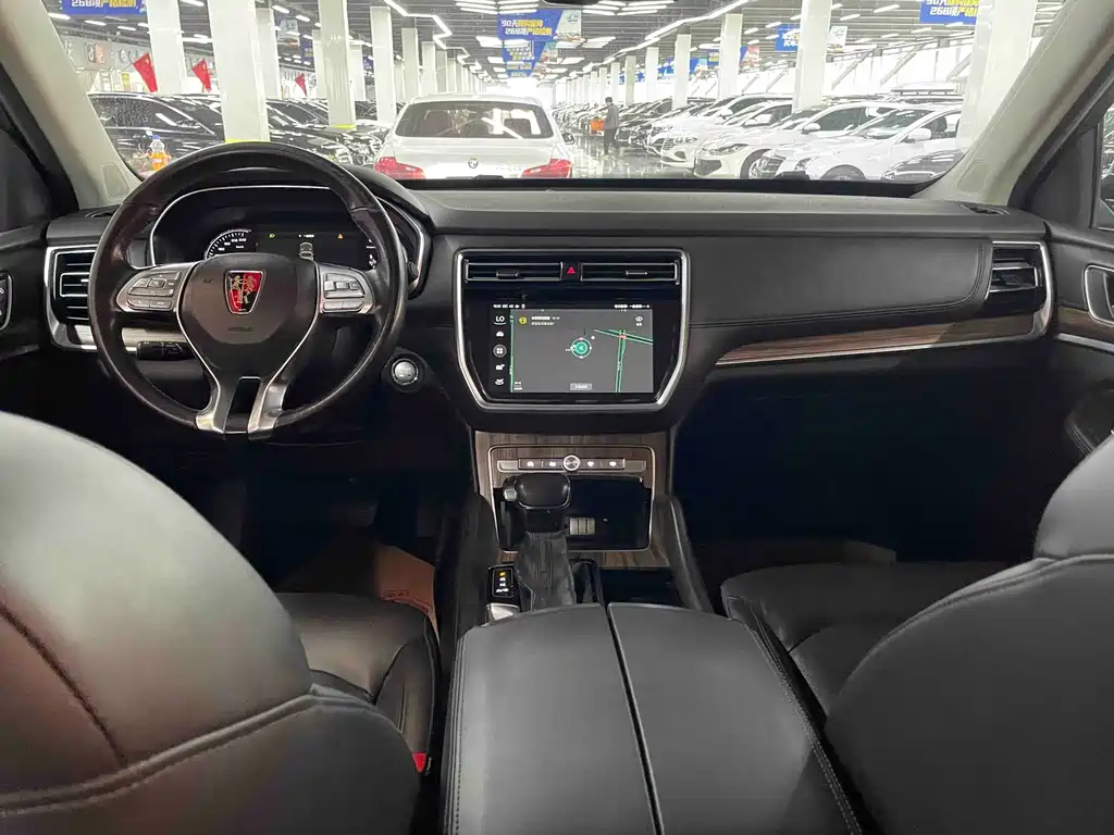 Roewe RX8 — миниатюра 11