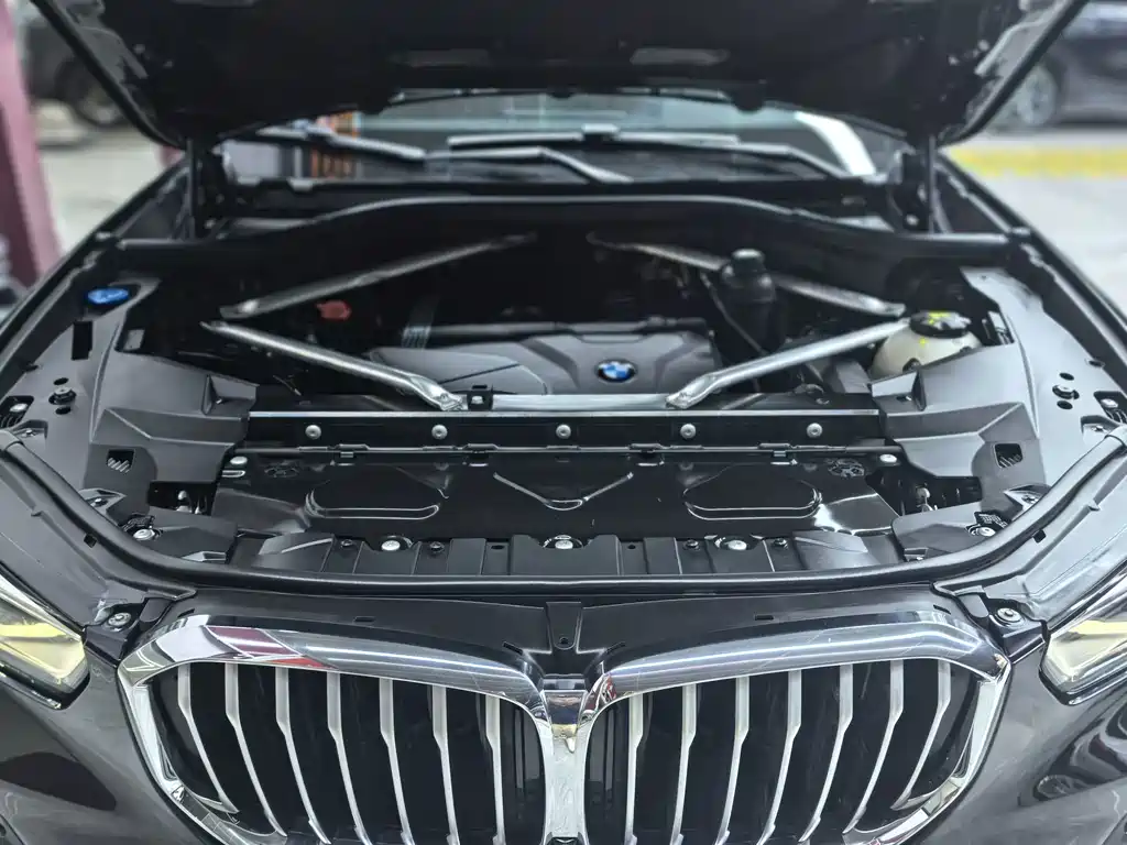 BMW X5 (Import) — миниатюра 36