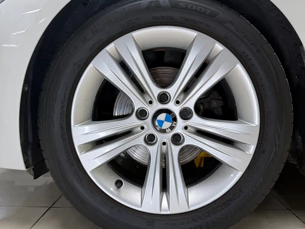 BMW 3 Series (Import) — миниатюра 8