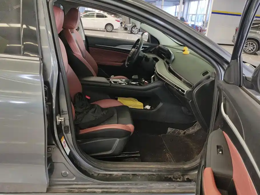 Changan Eado — миниатюра 8