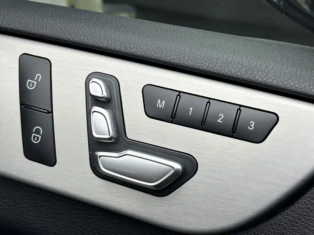 Mercedes-Benz GLS — миниатюра 12