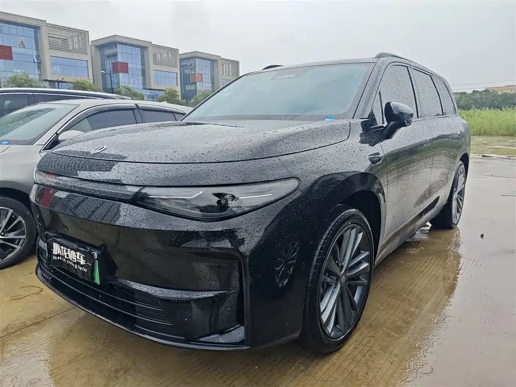 2025 Leapmotor C16 - zdjęcie 1 z 9