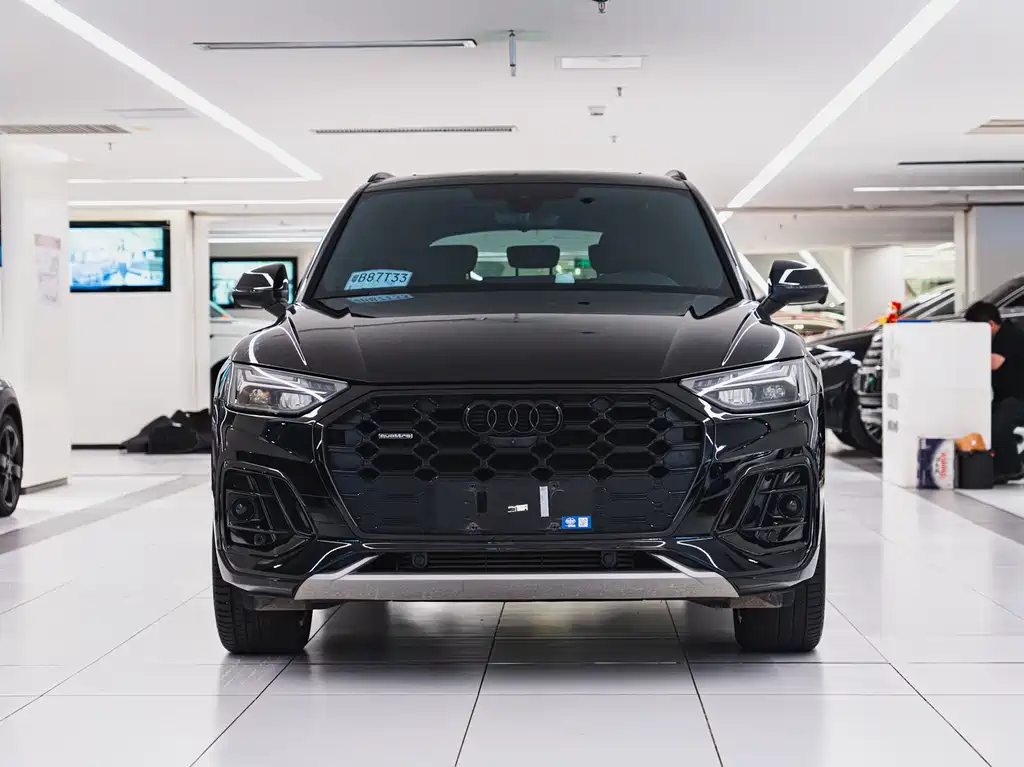 Audi Q5L 2024 40 TFSI Luxury