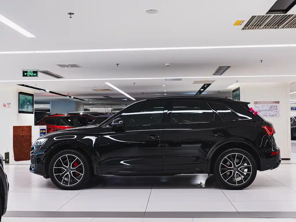 Audi Q5L 2024 40 TFSI Luxury