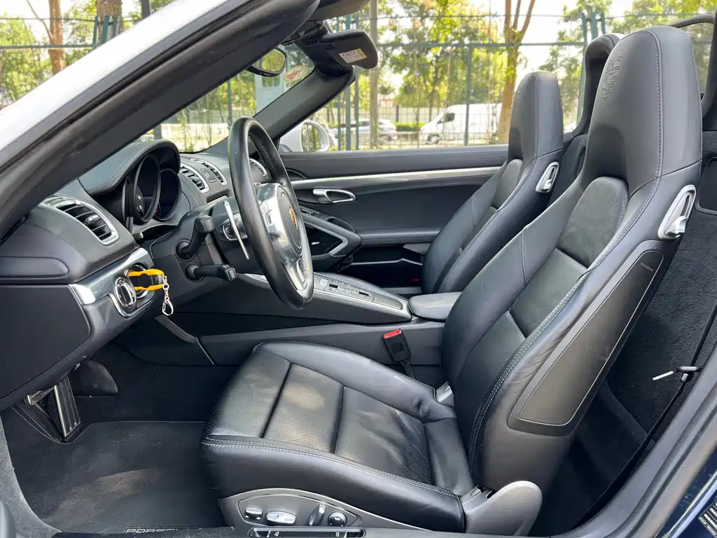 Porsche Boxster — миниатюра 10