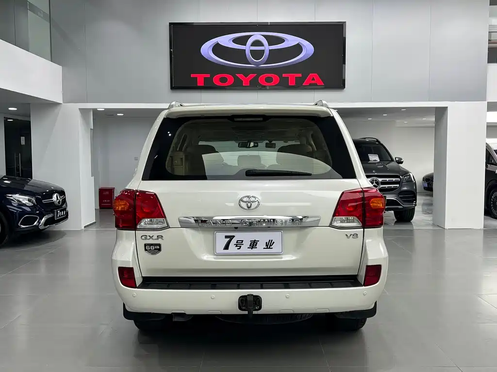 Toyota Land Cruiser 2015 4.6L V8