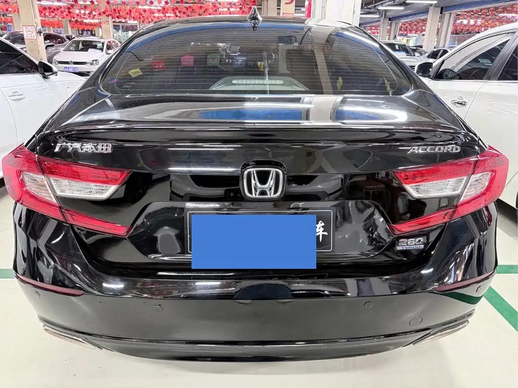 Honda Accord — миниатюра 16