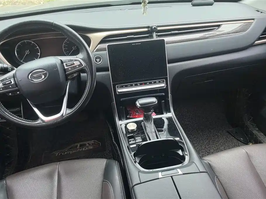 GAC TRUMPCHI GS5
