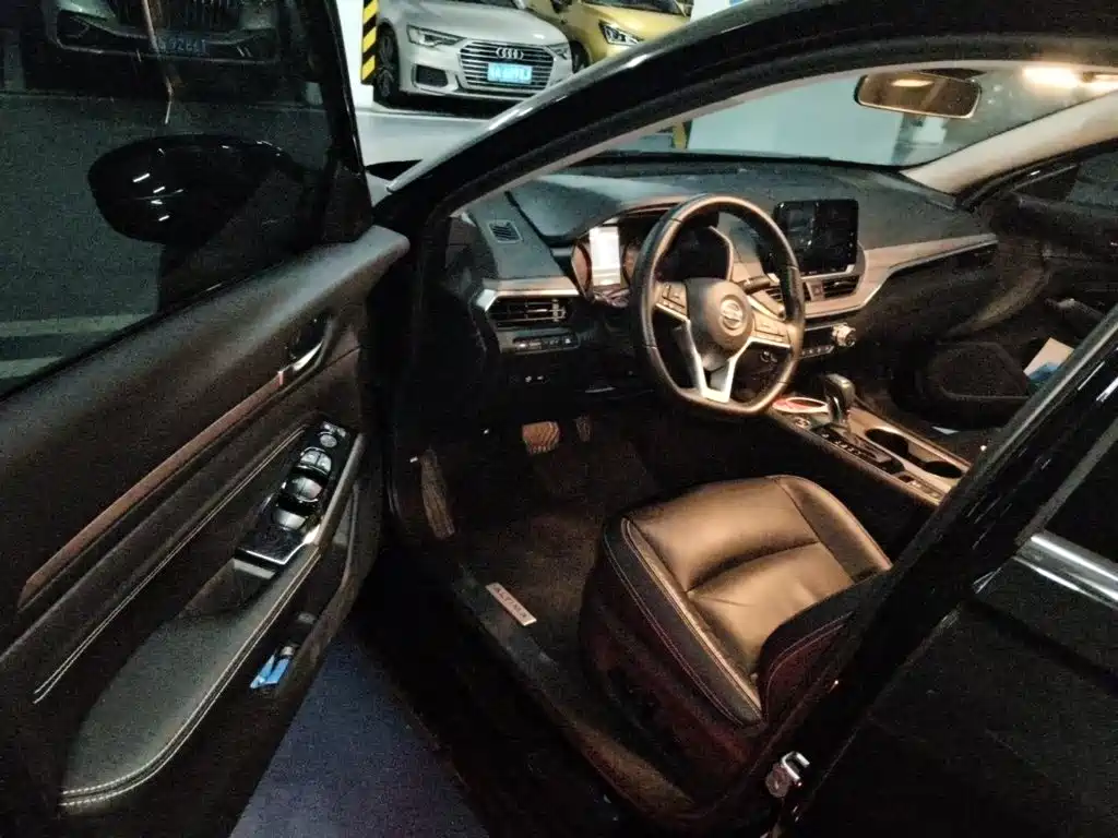 Nissan Teana — миниатюра 17