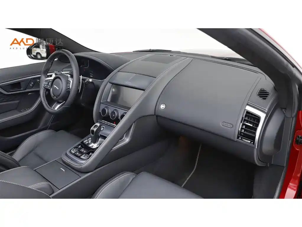 Jaguar F-TYPE — миниатюра 6