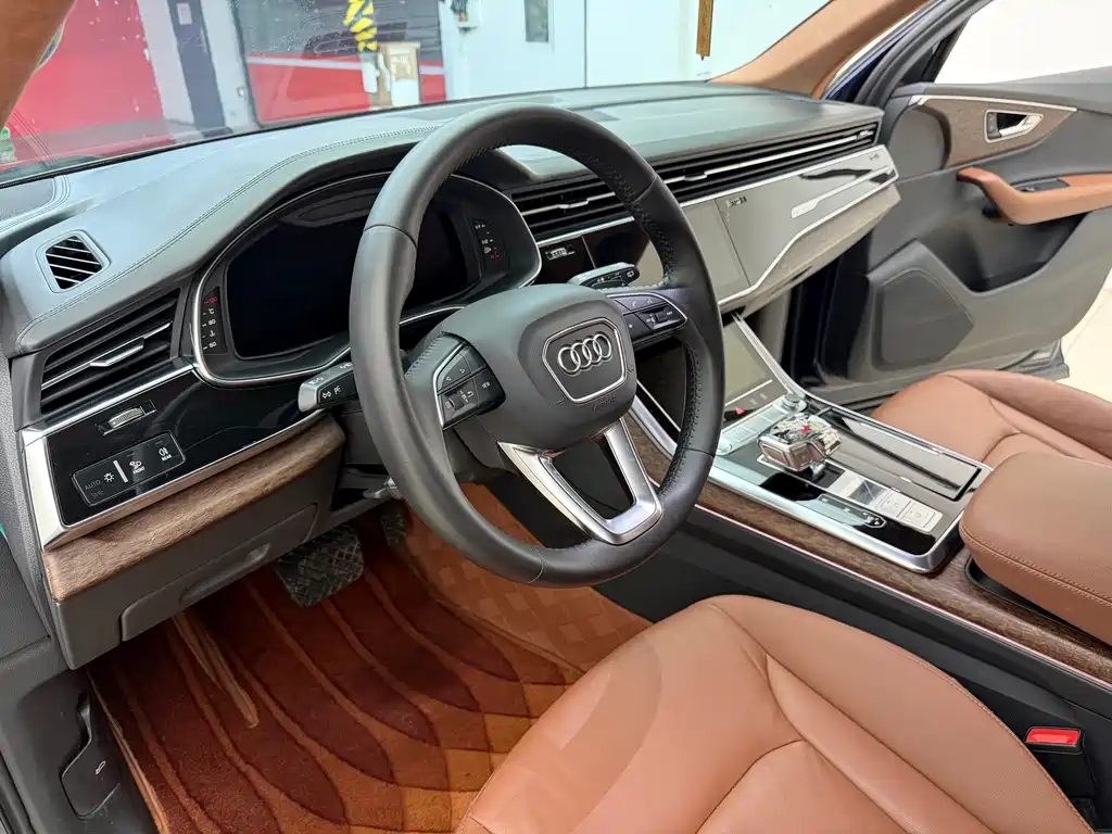 Audi Q7 2020 45 TFSI quattro S line Sport