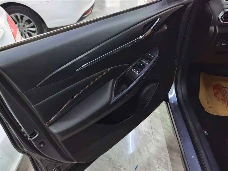 CHANGAN CHANGAN AUCHAN X5