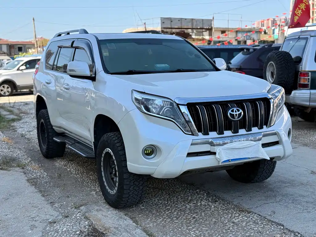 Toyota Prado — миниатюра 3